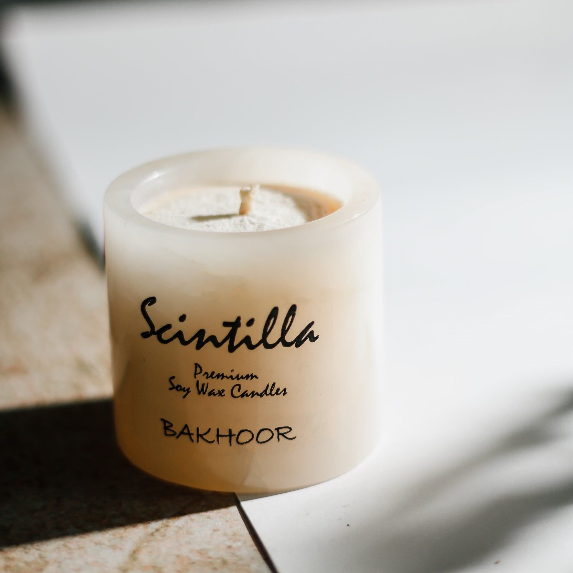 Oud & Bakhoor White Onyx Luxury Candle